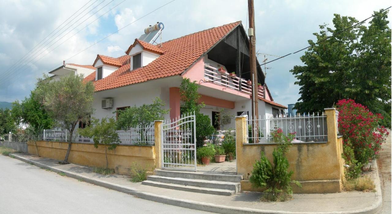Villa Magda Nea Vrasna Bagian luar foto